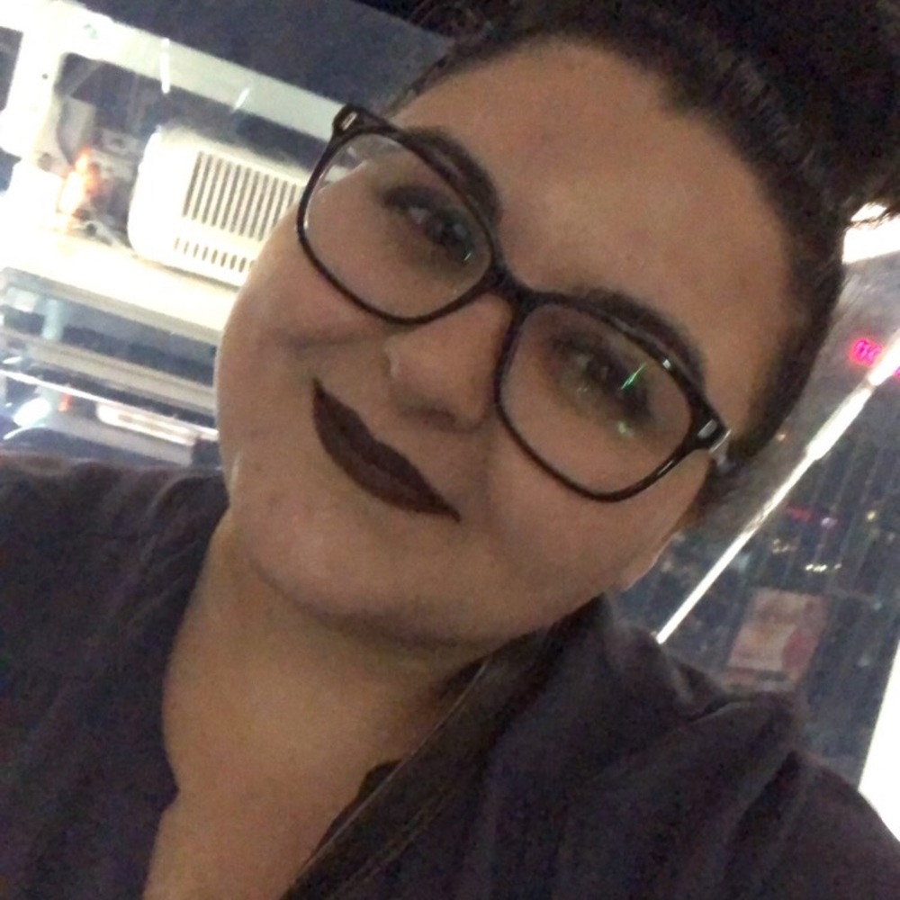 Meet your Posher, Alisha